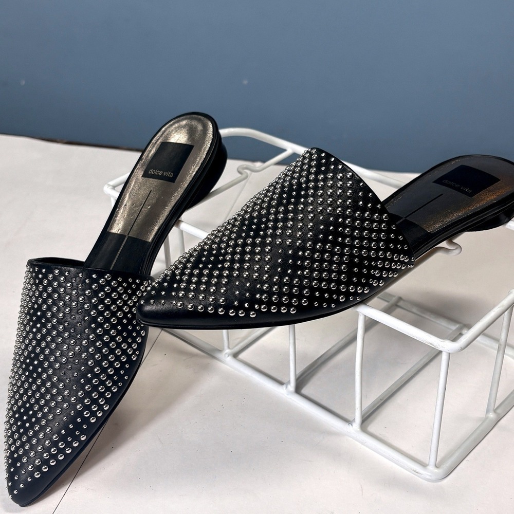 Dolce Vita Studded Leather Pointed Toe Mule Flats Size 8 Rocker Moto Edgy Elva